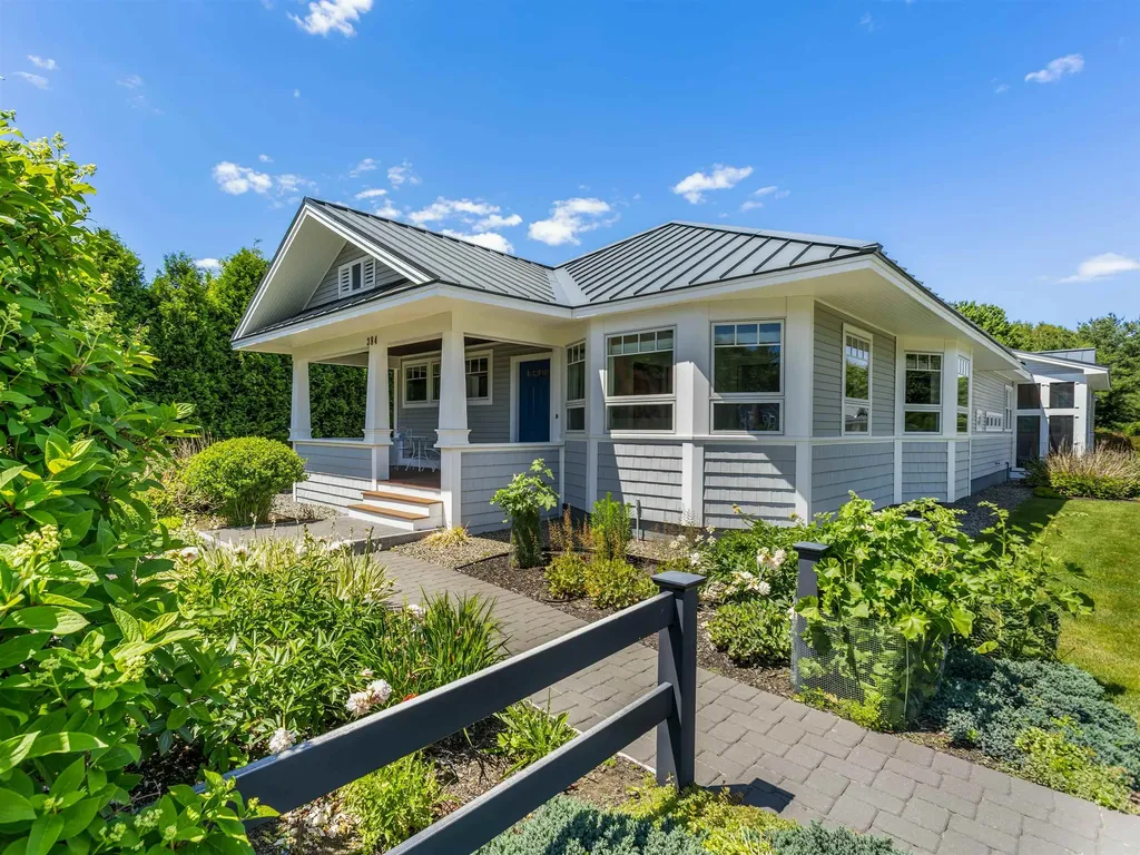 384 Winnacunnet Road Hampton NH 03842