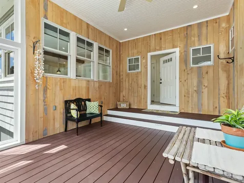 384 Winnacunnet Road Hampton NH 03842