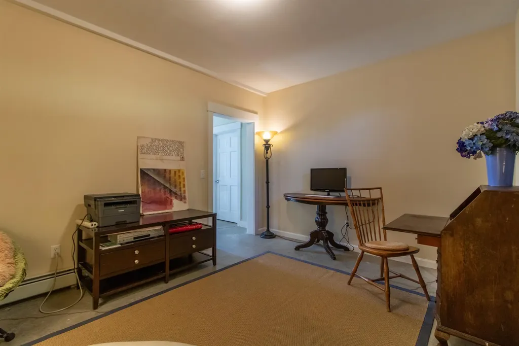 400 Green Bay Loop Peacham VT 05862