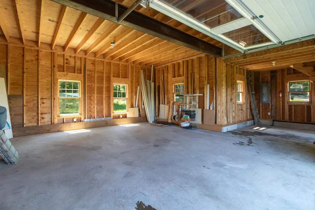 400 Green Bay Loop Peacham VT 05862