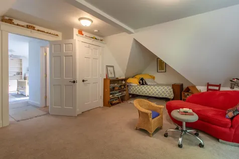 400 Green Bay Loop Peacham VT 05862