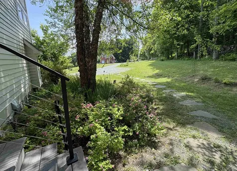 400 Green Bay Loop Peacham VT 05862