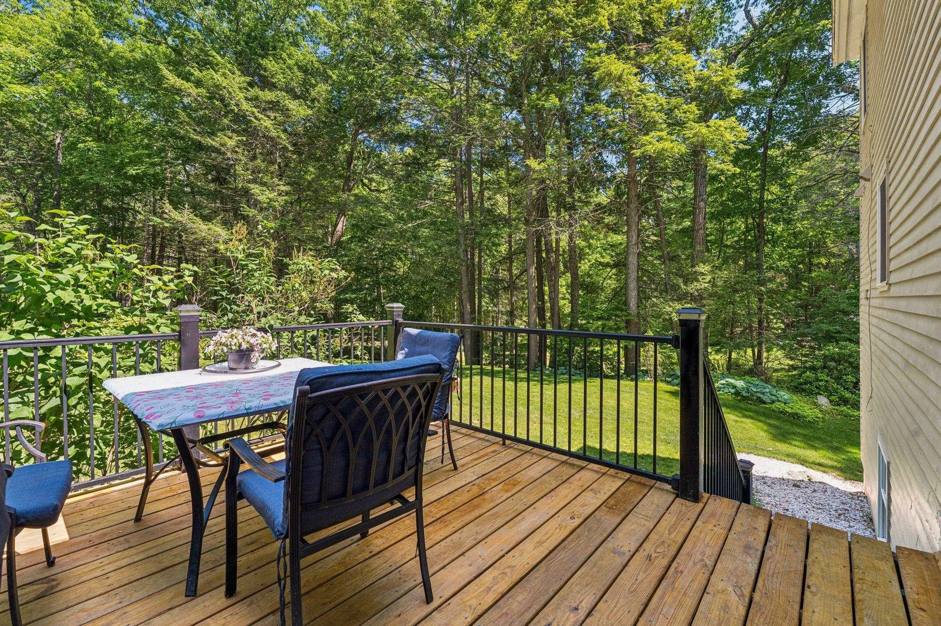 29 Wild Pasture Road Kensington NH 03833