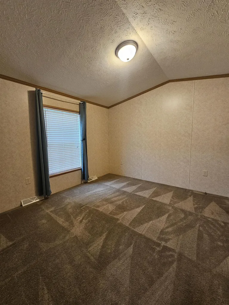 9 Chancellor Drive Concord NH 03303