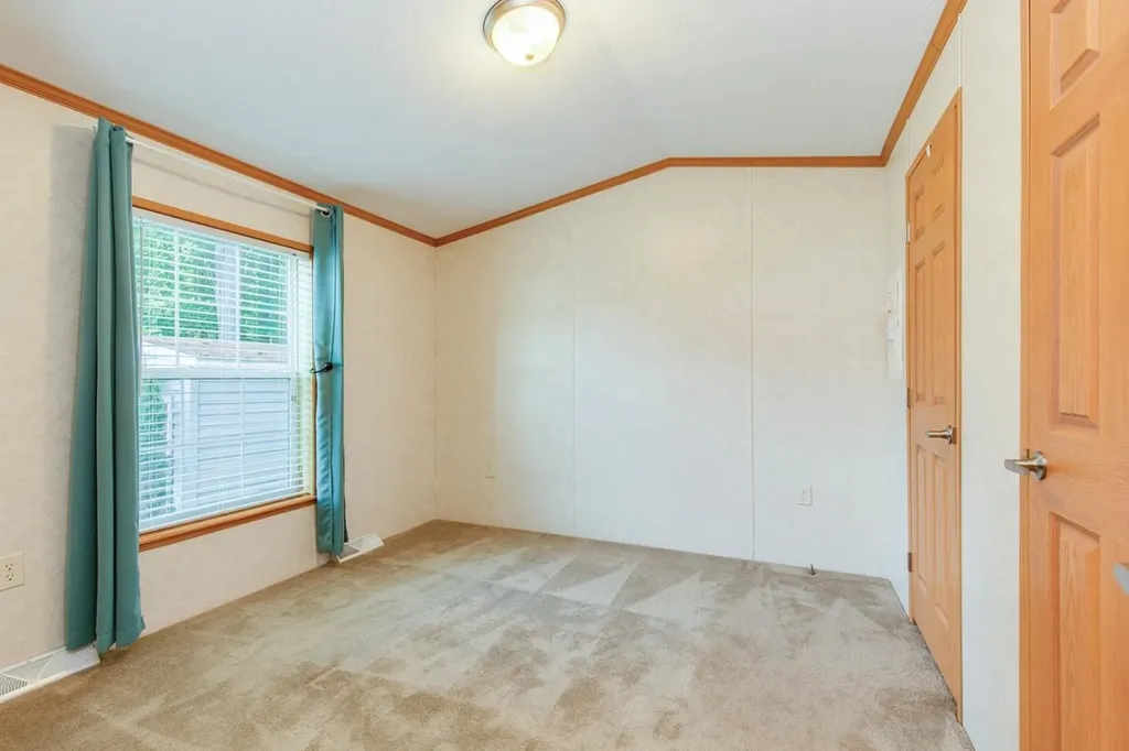 9 Chancellor Drive Concord NH 03303