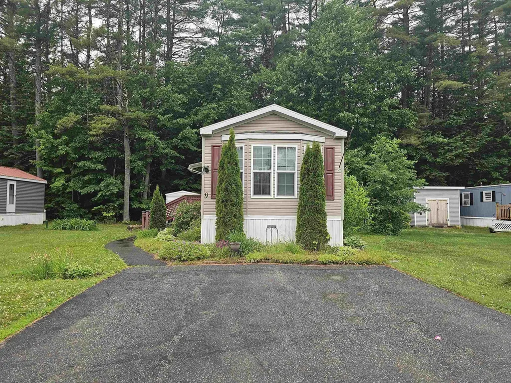9 Chancellor Drive Concord NH 03303