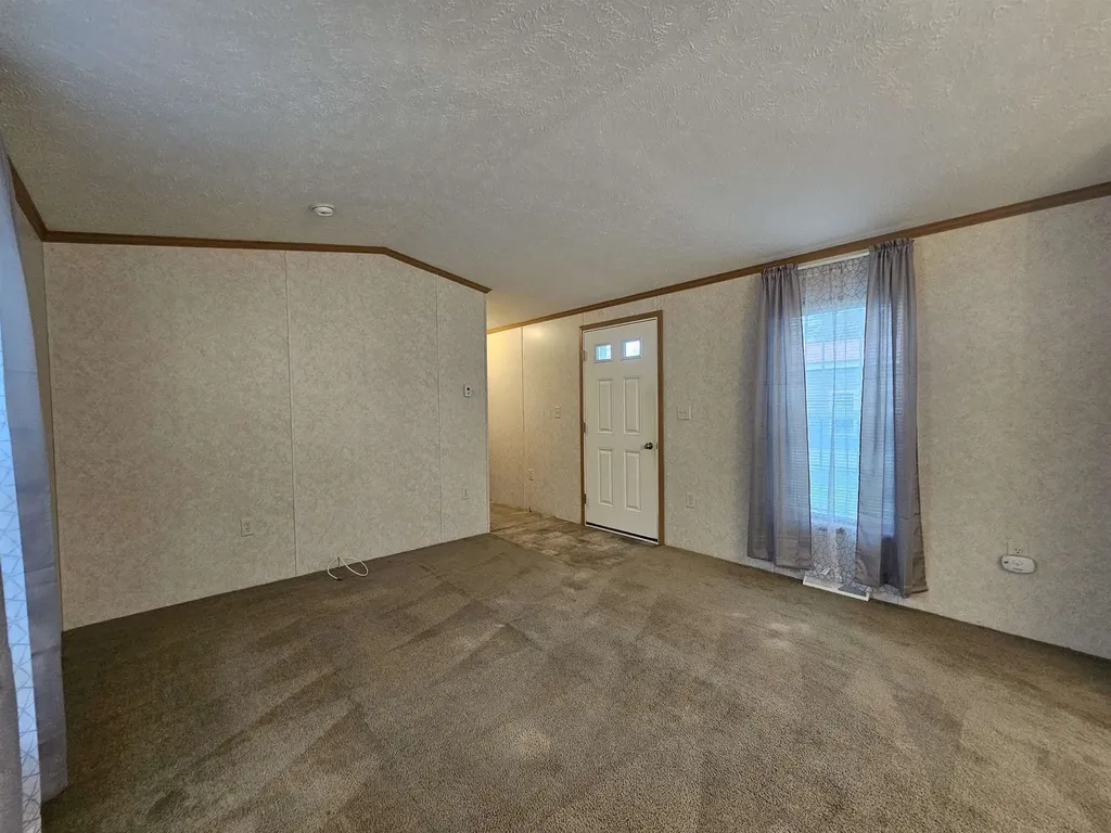 9 Chancellor Drive Concord NH 03303