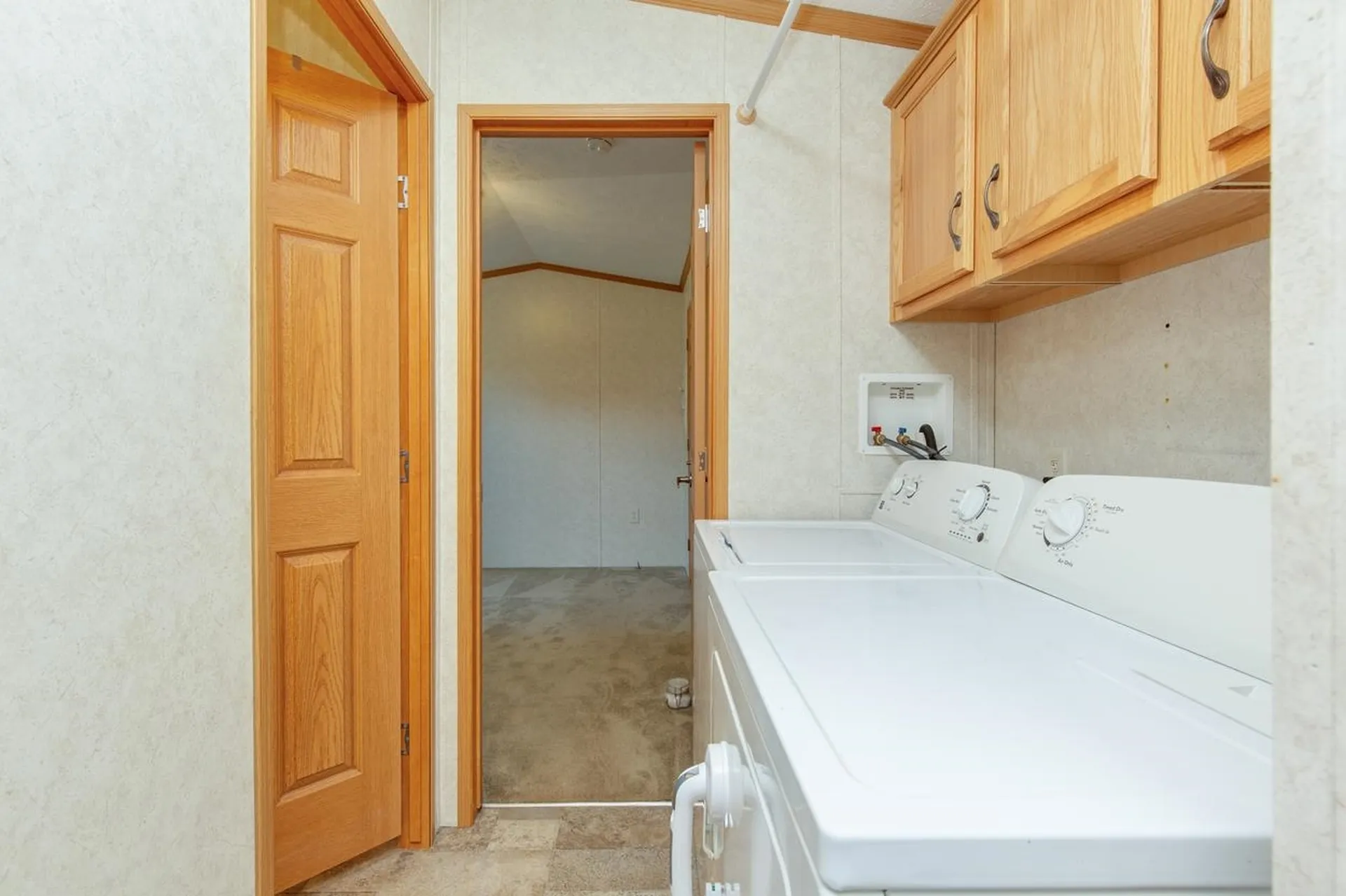 9 Chancellor Drive Concord NH 03303
