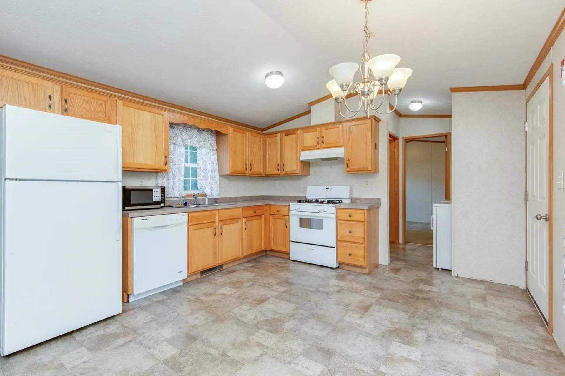 9 Chancellor Drive Concord NH 03303