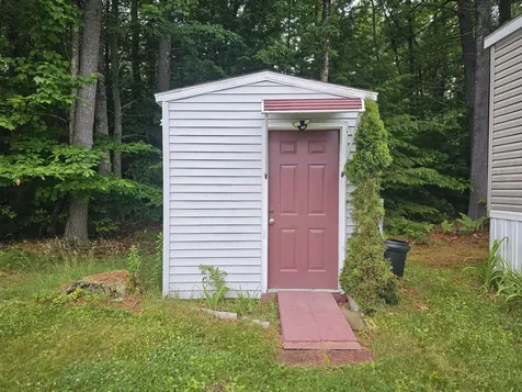 9 Chancellor Drive Concord NH 03303