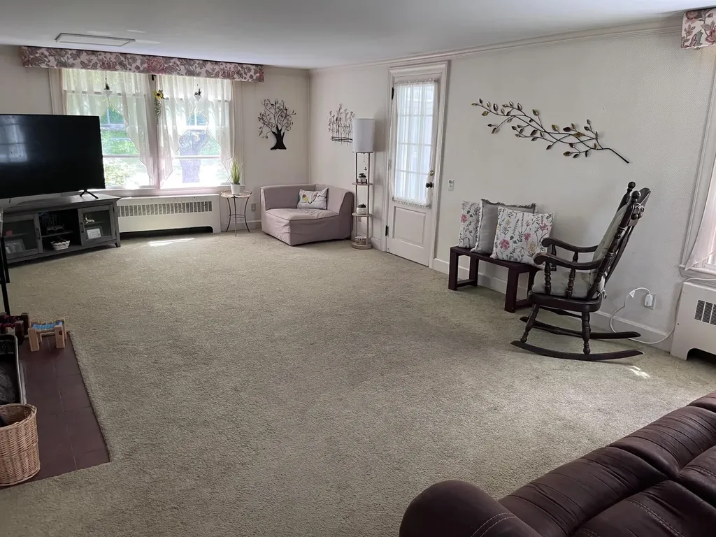 77 Ridge Avenue Claremont NH 03743-5505