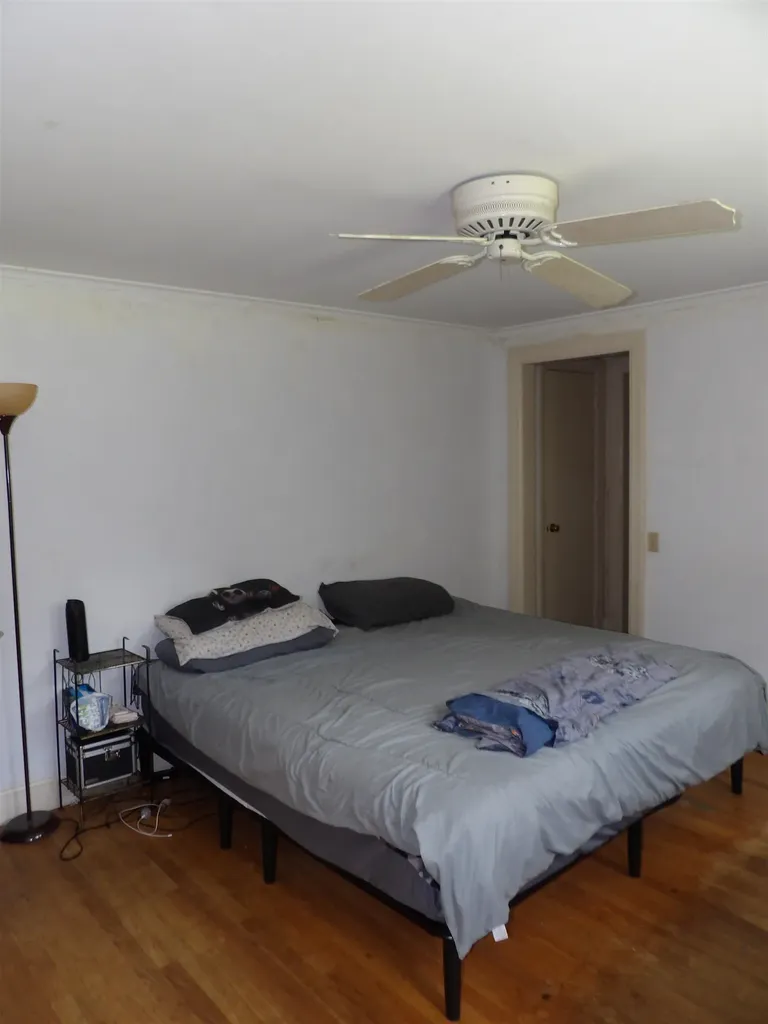 77 Ridge Avenue Claremont NH 03743-5505