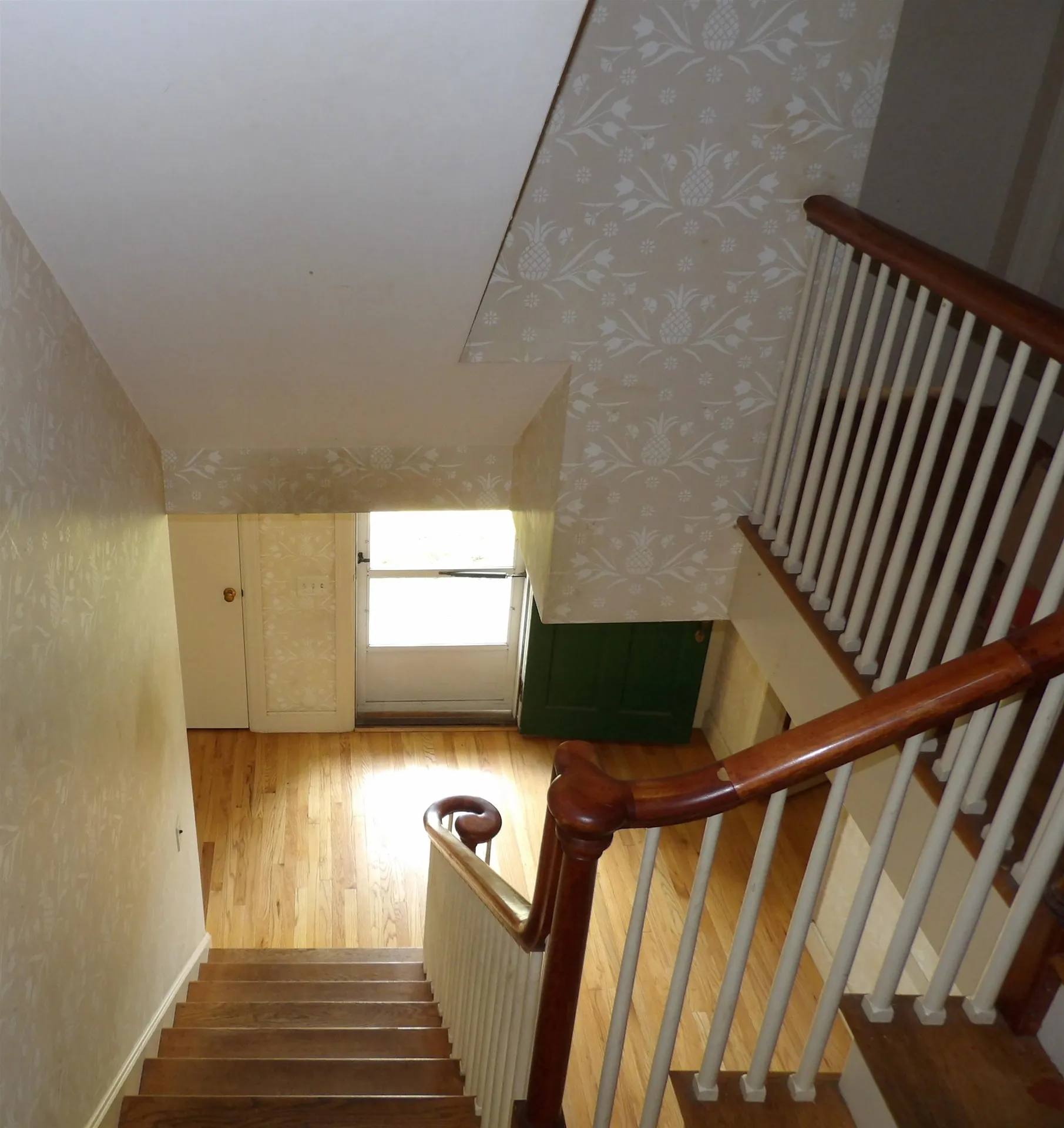 77 Ridge Avenue Claremont NH 03743-5505