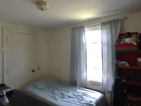77 Ridge Avenue Claremont NH 03743-5505