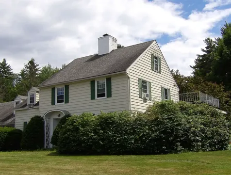 77 Ridge Avenue Claremont NH 03743-5505