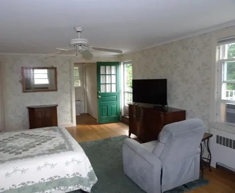 77 Ridge Avenue Claremont NH 03743-5505