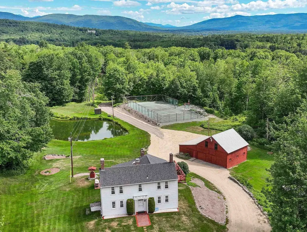 70 Snell Road Meredith NH 03253