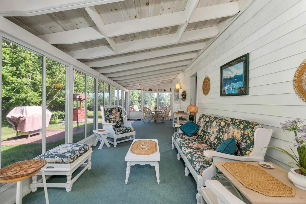 70 Snell Road Meredith NH 03253