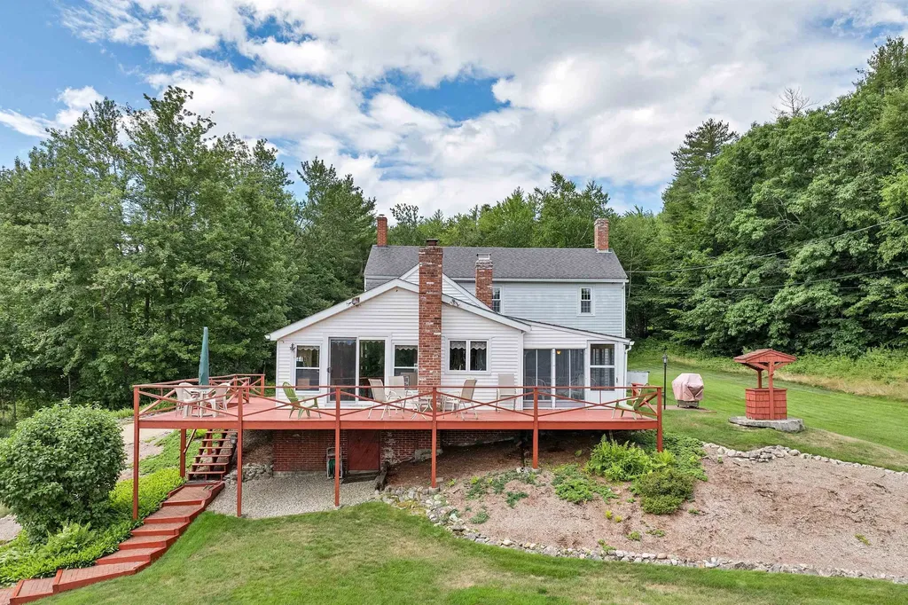 70 Snell Road Meredith NH 03253