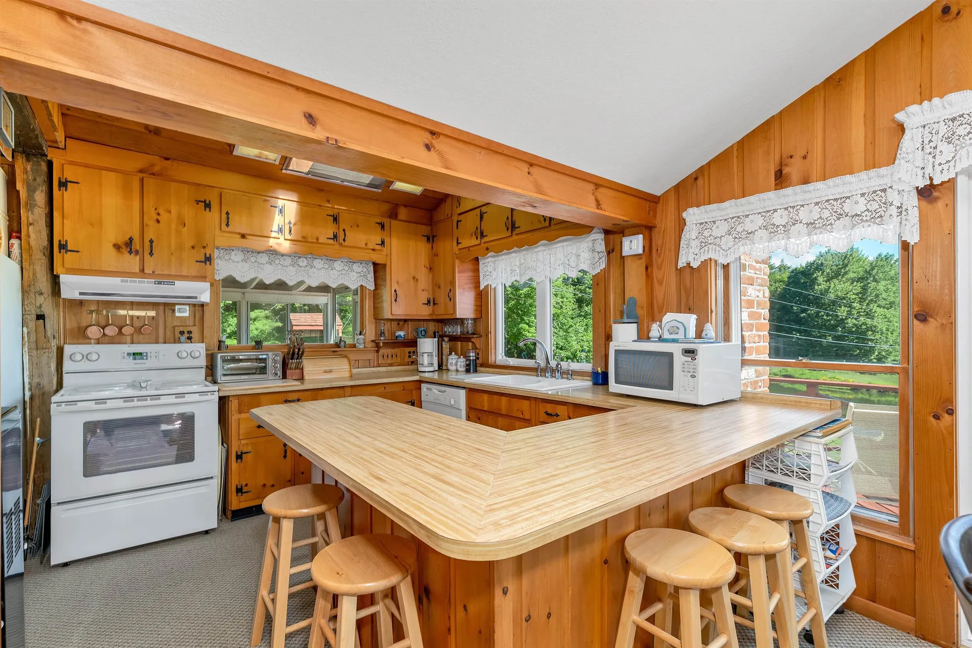 70 Snell Road Meredith NH 03253