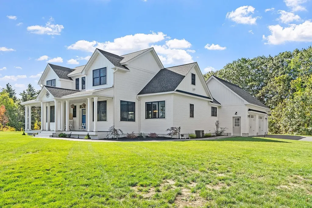 637 Mason Road Ashby MA 01431