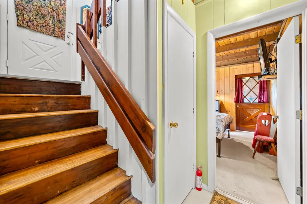 155 Thacher Road Bolton VT 05471