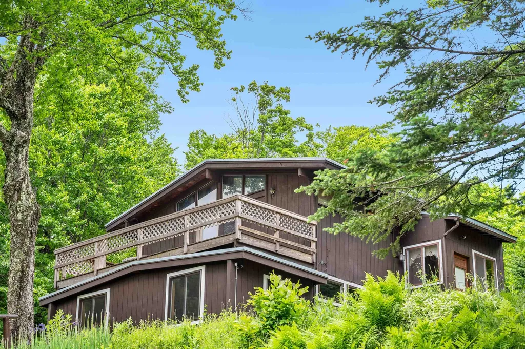 155 Thacher Road Bolton VT 05471