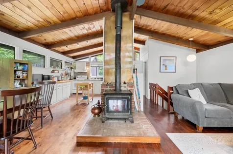 155 Thacher Road Bolton VT 05471