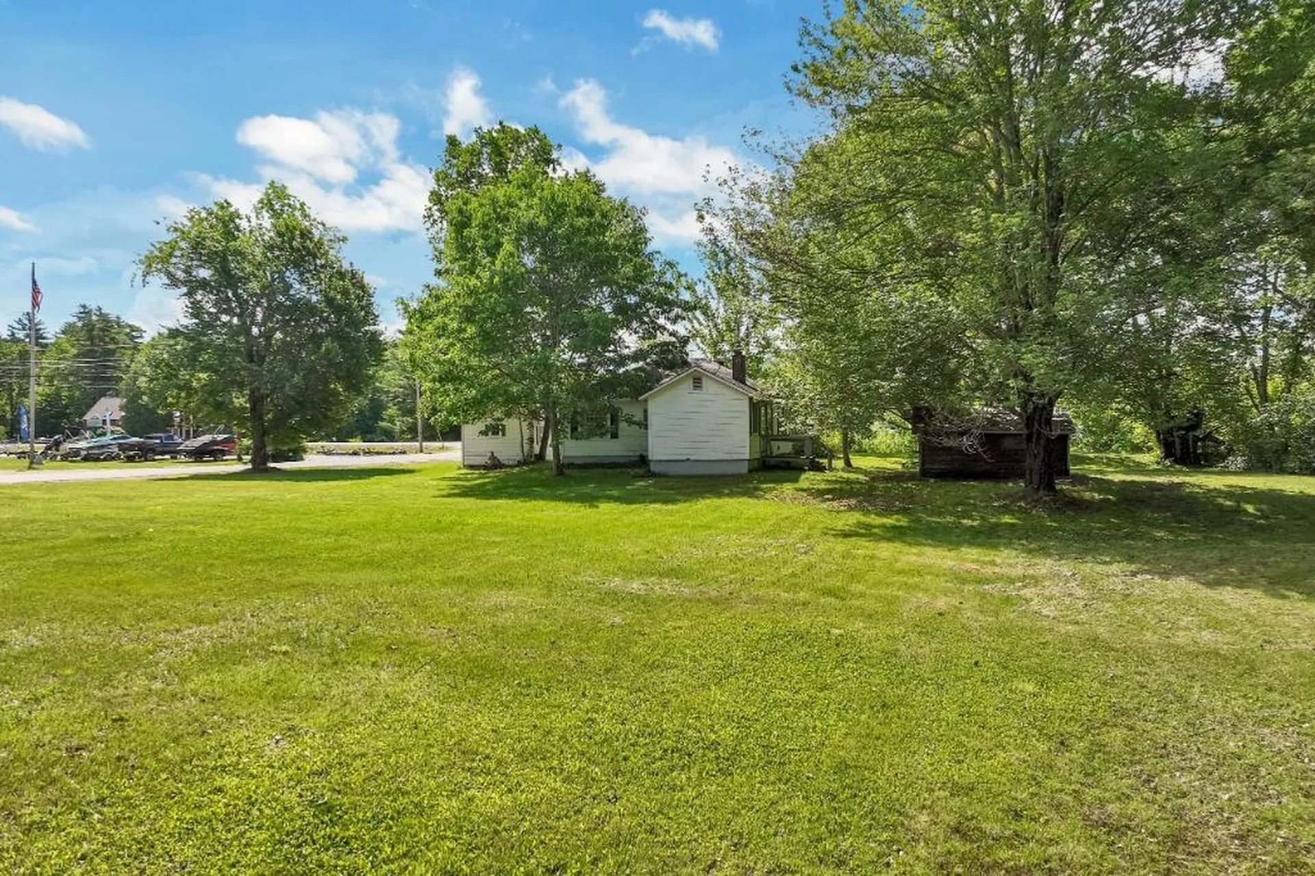 4 Varney Point Road Gilford NH 03249