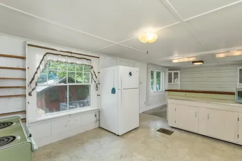 4 Varney Point Road Gilford NH 03249
