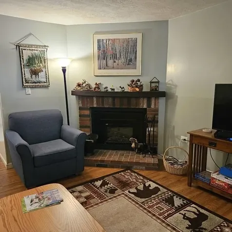 12 Grant Drive Woodstock NH 03262