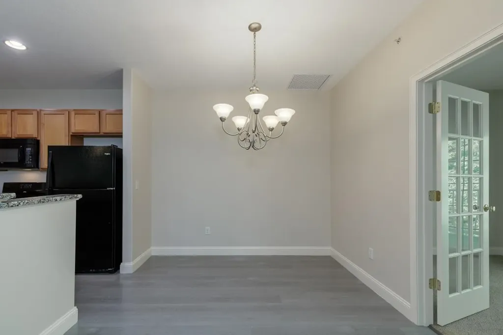 80-7 Carriage Way Manchester NH 03102