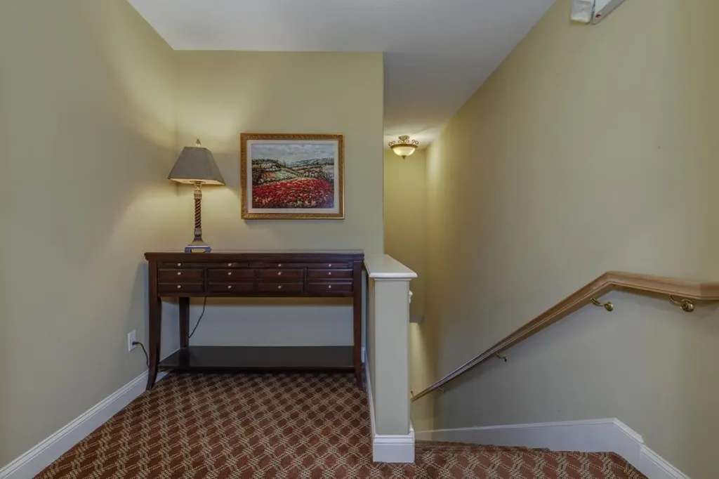 80-7 Carriage Way Manchester NH 03102