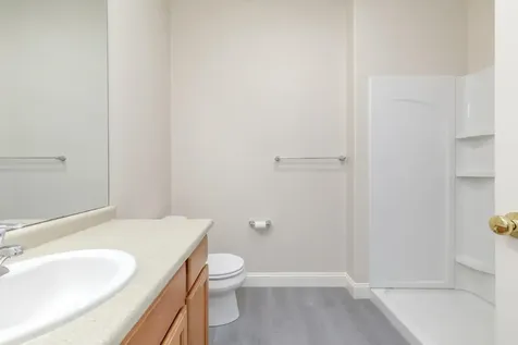 80-7 Carriage Way Manchester NH 03102
