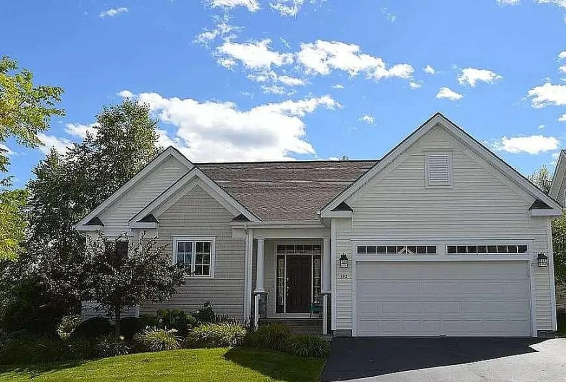South Burlington VT, 192 South Pointe Drive
