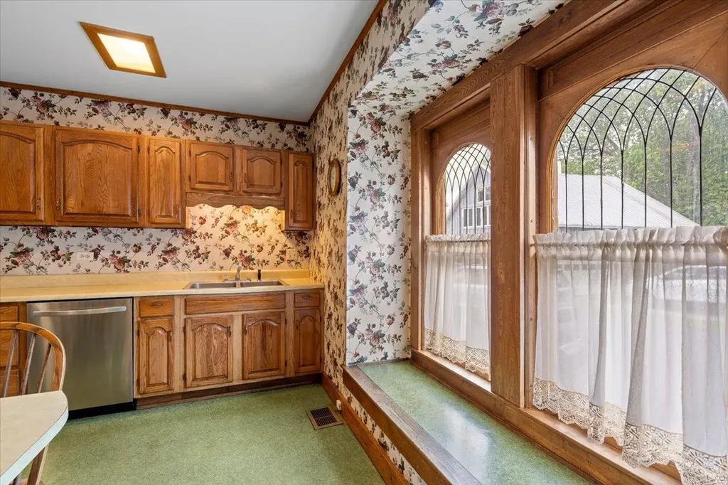 127 Orchard Street Enosburg VT 05450