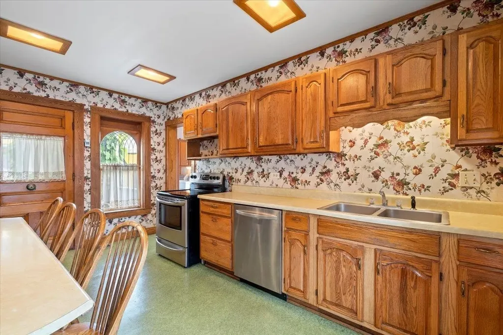 127 Orchard Street Enosburg VT 05450