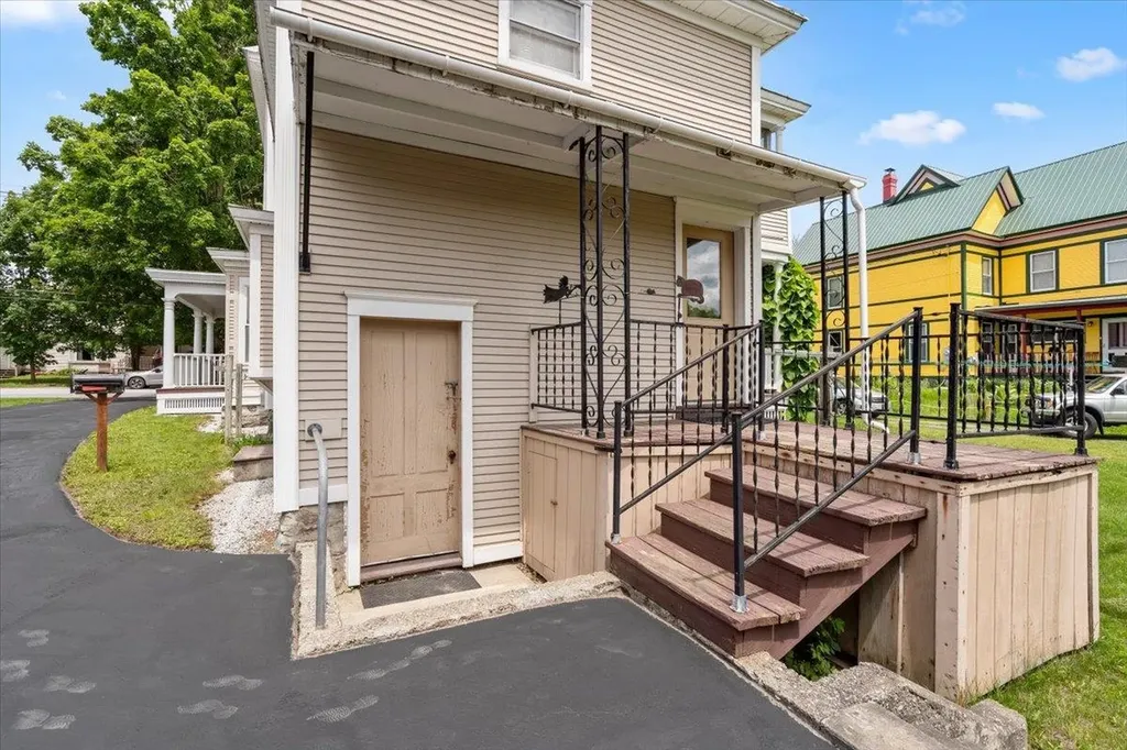 127 Orchard Street Enosburg VT 05450