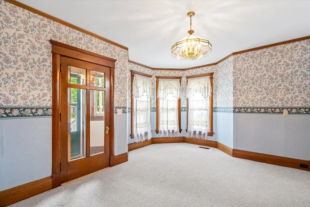 127 Orchard Street Enosburg VT 05450