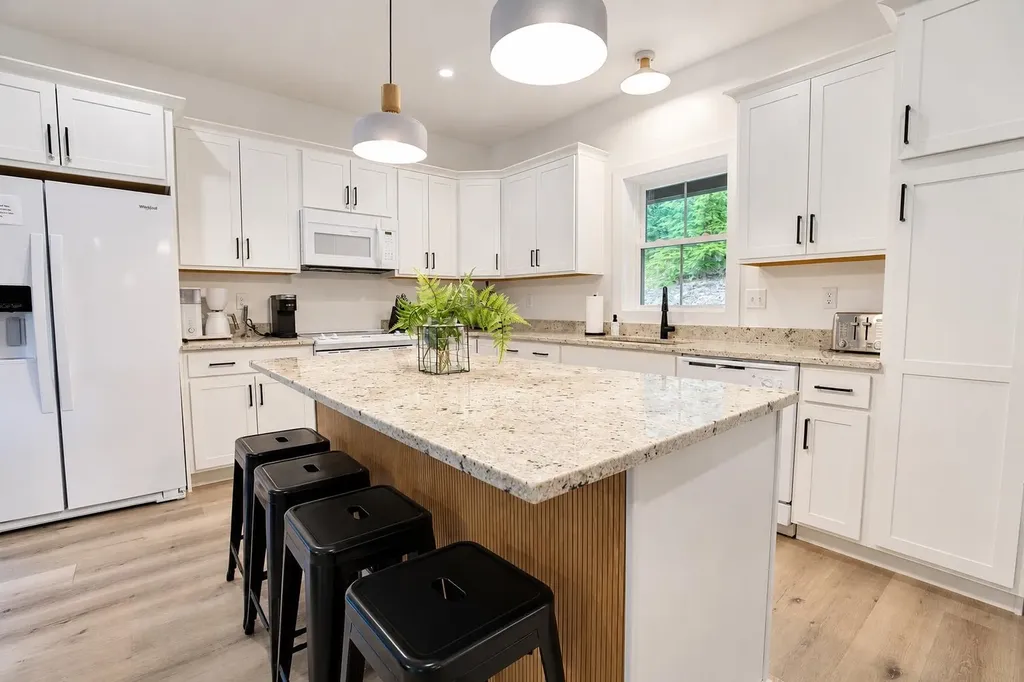 31 Crowcroft Drive Rindge NH 03461