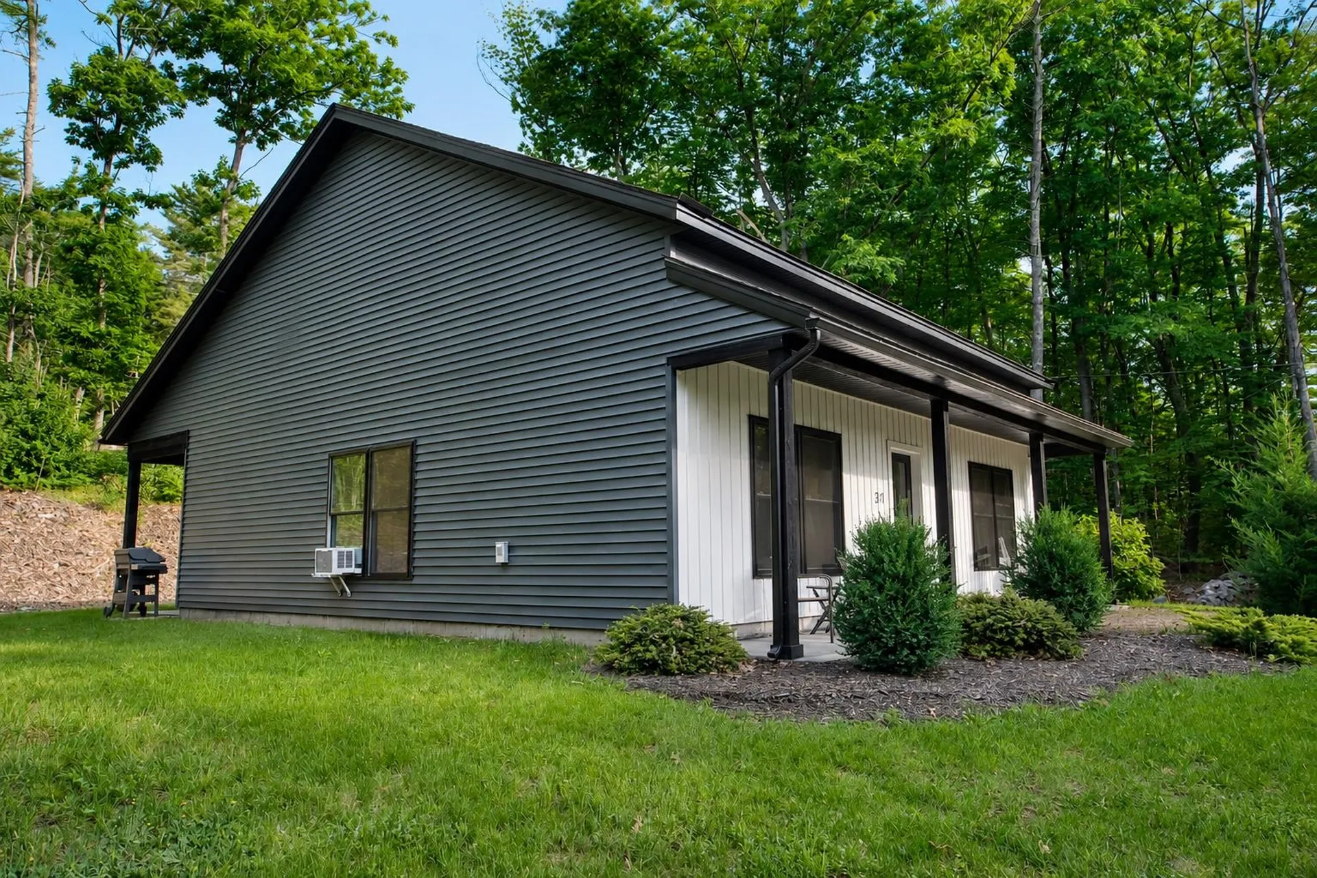 31 Crowcroft Drive Rindge NH 03461