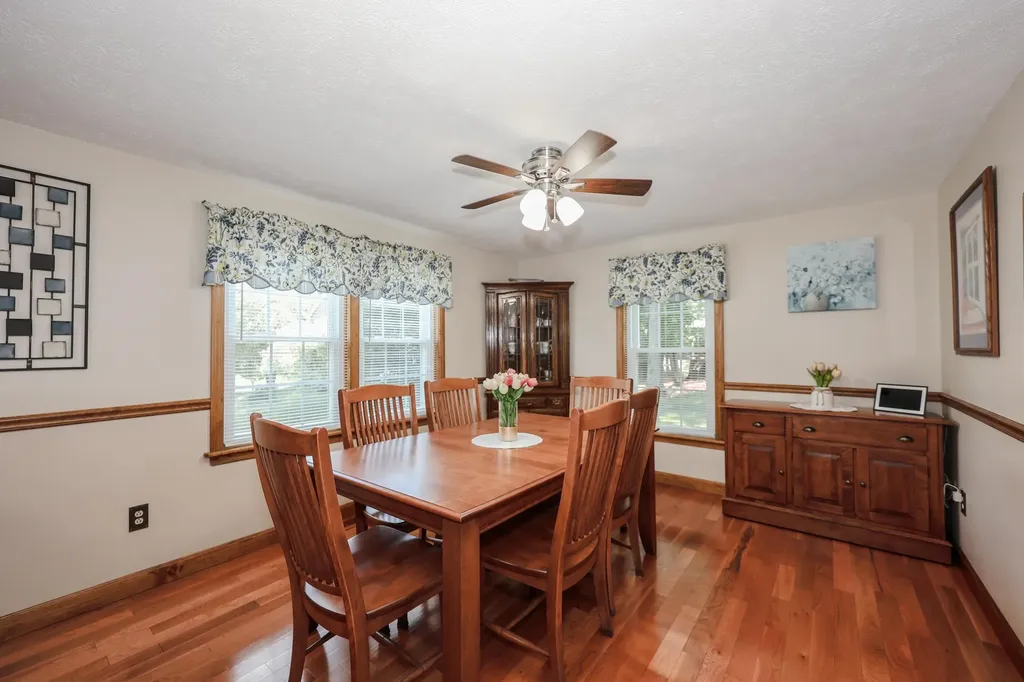 6 Grace Drive Nashua NH 03062