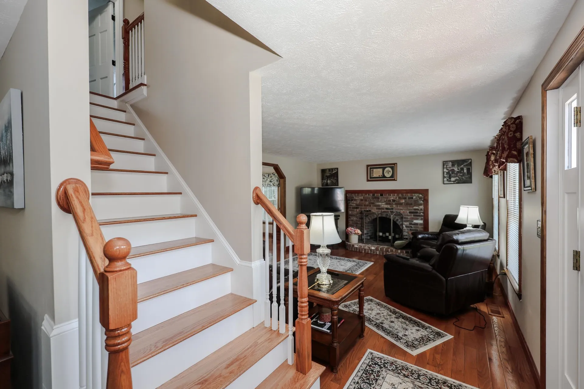 6 Grace Drive Nashua NH 03062