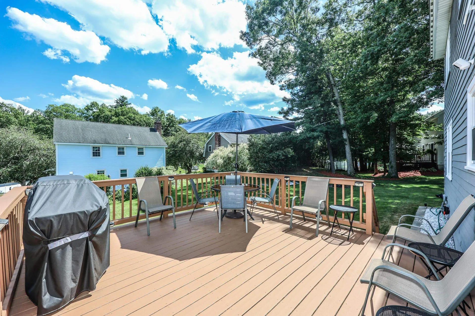 6 Grace Drive Nashua NH 03062