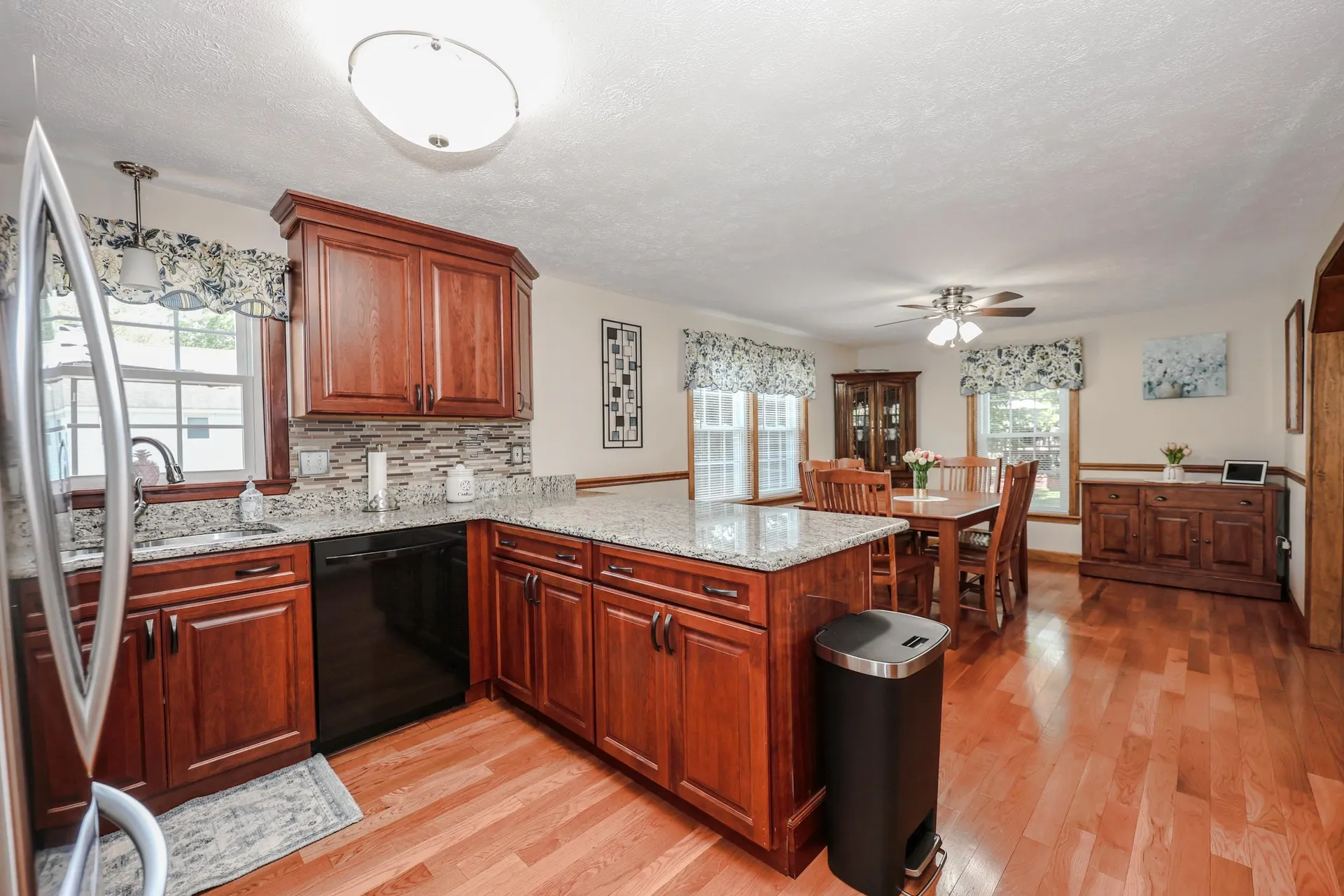6 Grace Drive Nashua NH 03062