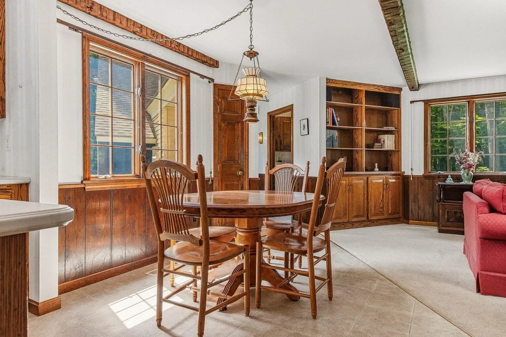 12 Olde Road Hampton NH 03842