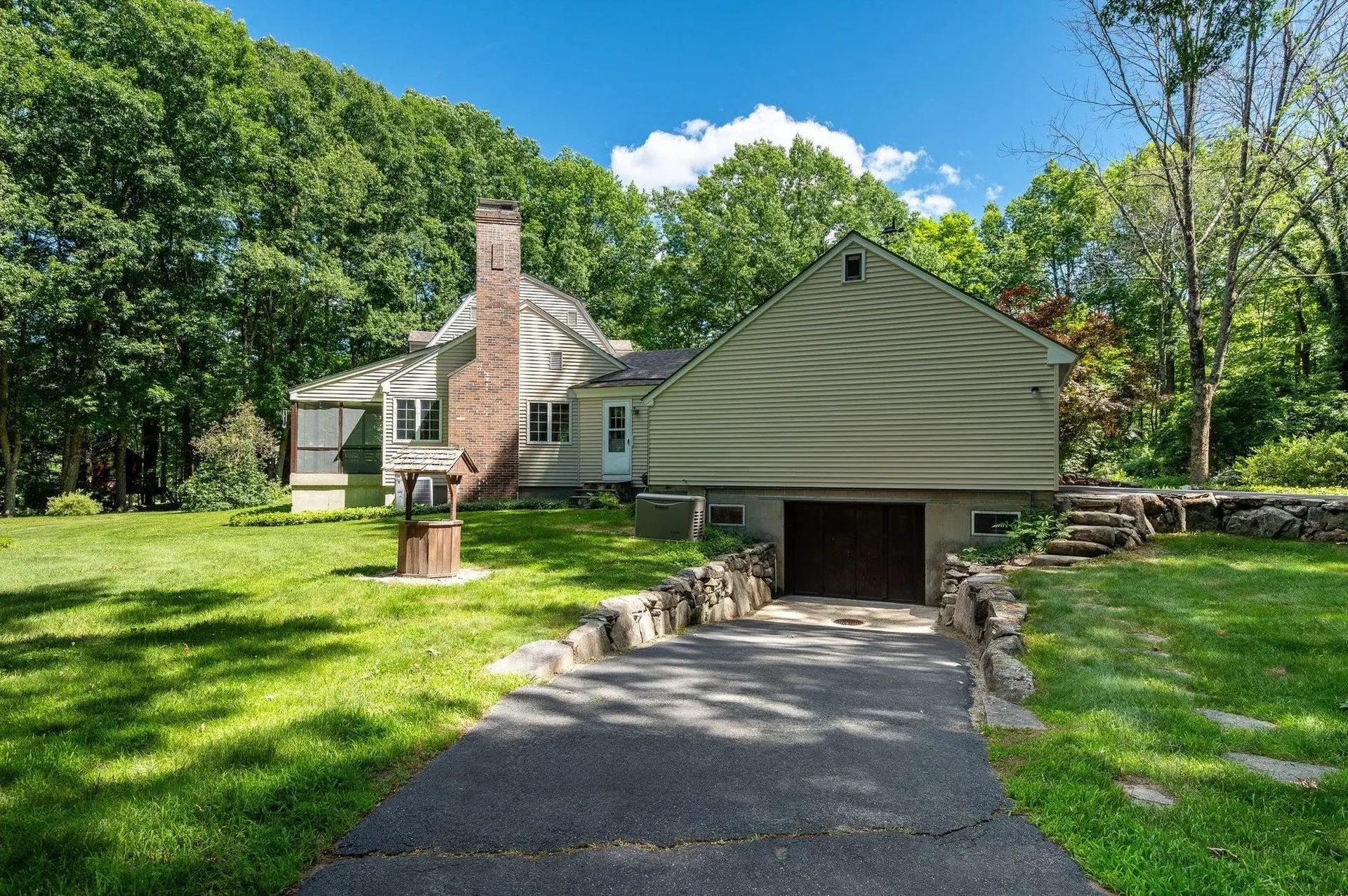 12 Olde Road Hampton NH 03842