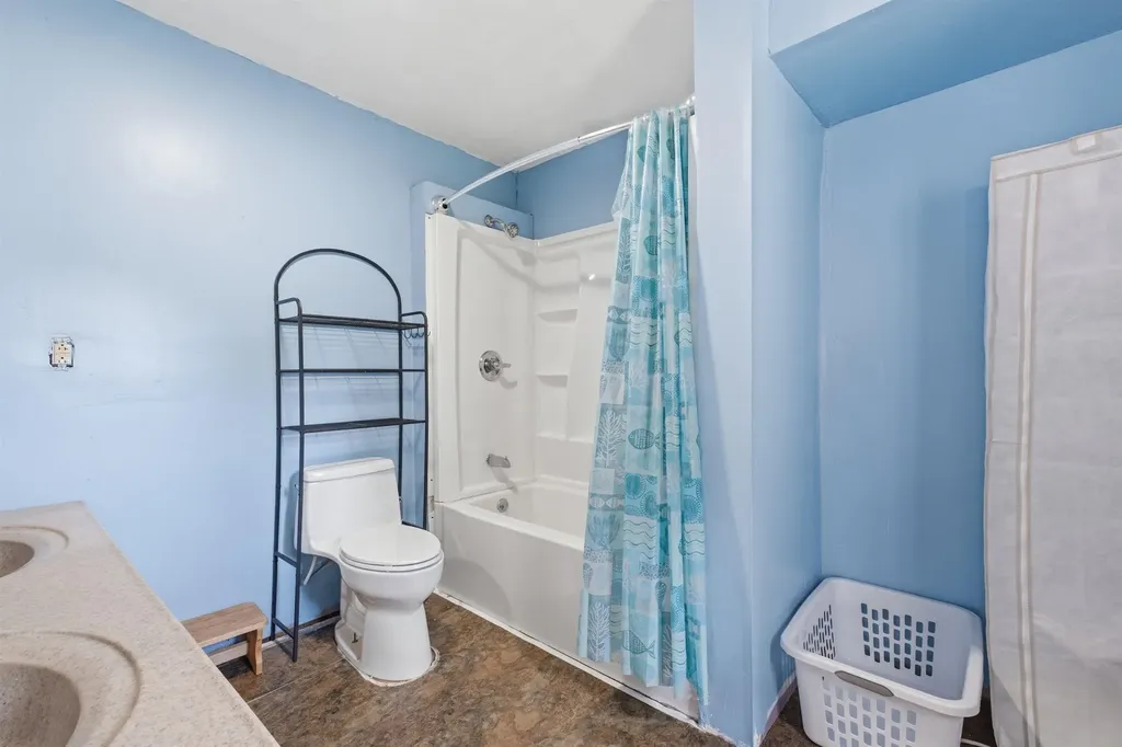 4 Skinner Street Claremont NH 03743