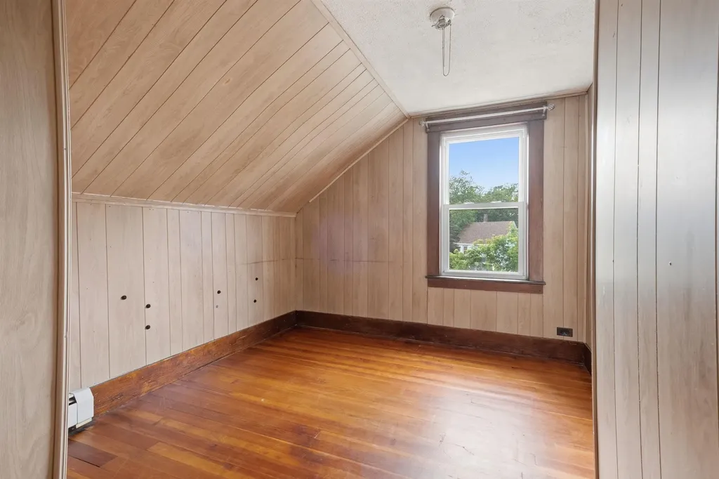 4 Skinner Street Claremont NH 03743