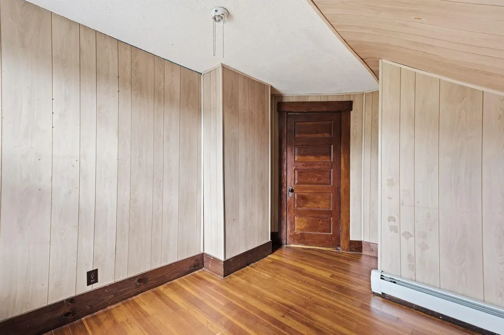 4 Skinner Street Claremont NH 03743